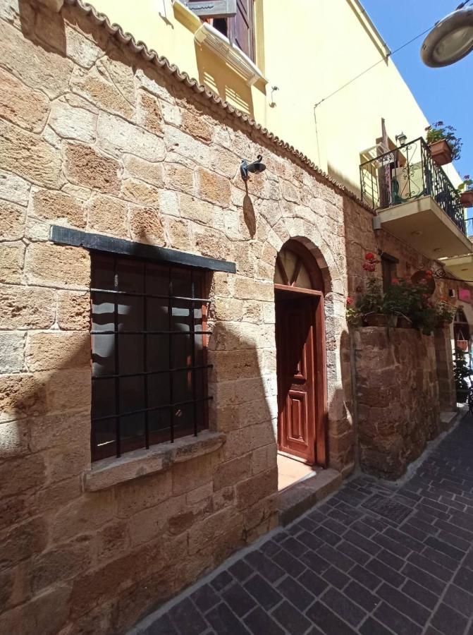 Katerina Traditional Rooms Chrissi Akti Chania Exterior foto