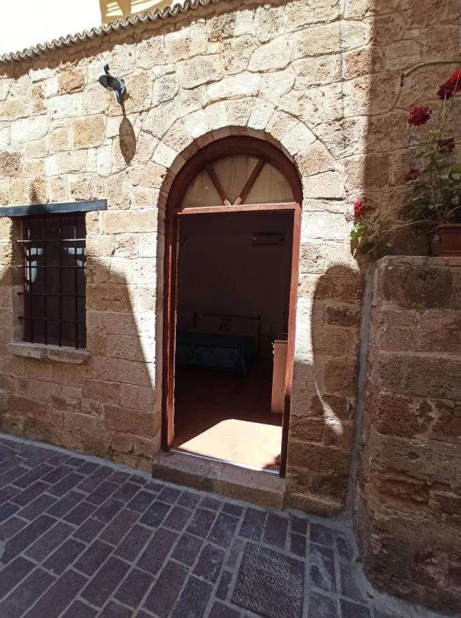 Katerina Traditional Rooms Chrissi Akti Chania Exterior foto